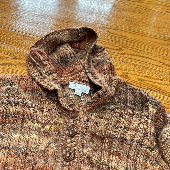 Ponsesa hoodie style sweater.  Cable knit brown & tan.  Size large. - Picture 10 of 12